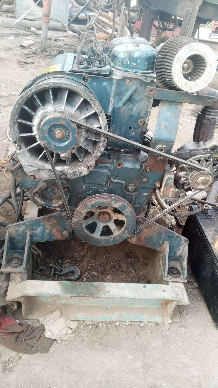 السلام عليكم 
دويز هندي
كامل شرط شغل 
15k
مكان ديالى كنعان 
للاستفسار ***********
