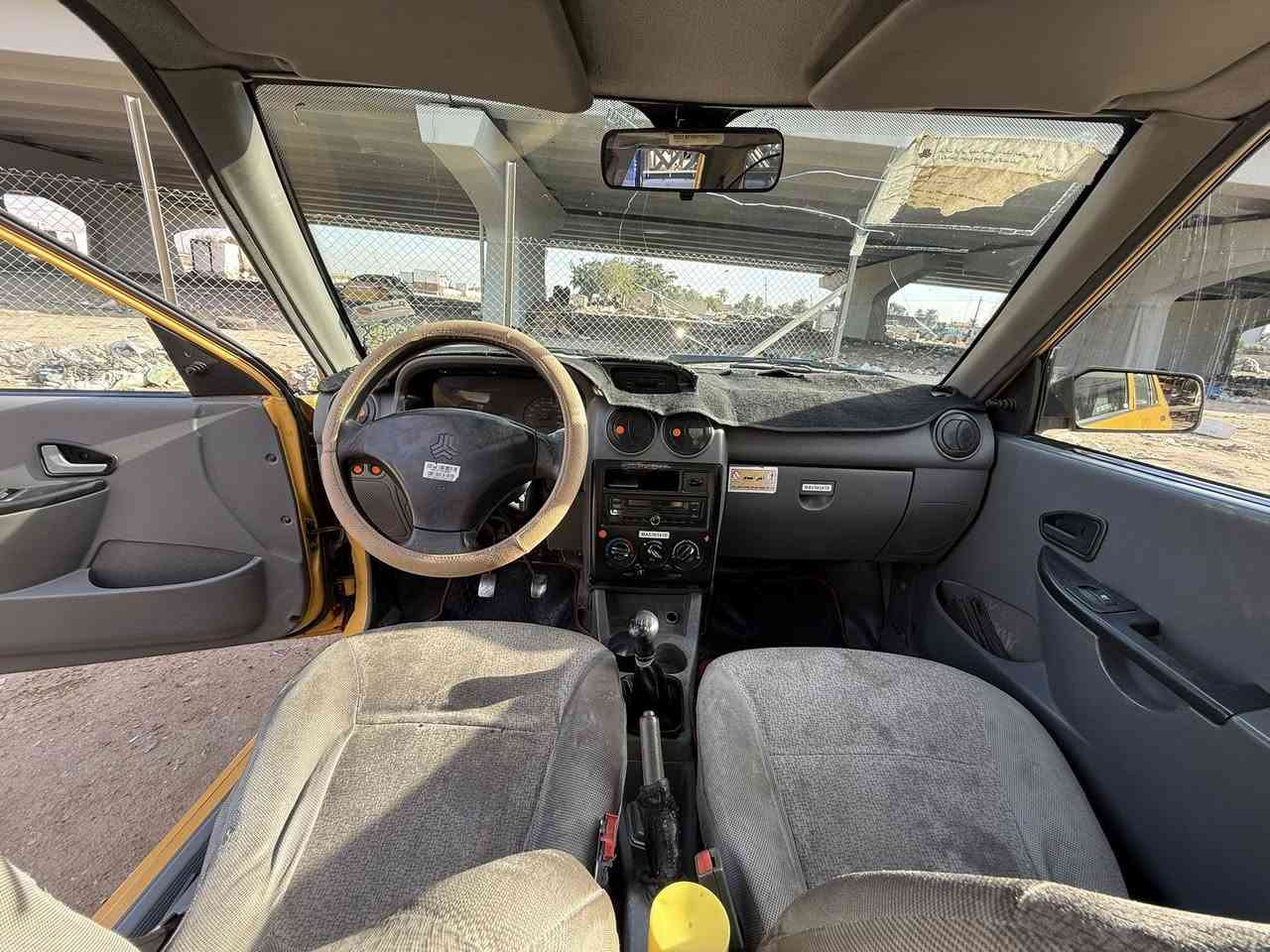 السلام عليكم
سايبا موديل 2015 .
السيارة بيها كير ومحرك كيا برايد كوري 
محرك جديد وكير لا تنقيص ولا تبخير 
منظومة تبريد كلها جديدة هذا الصيف شادها وكلها كوري 
كهربائيات سيارة كلها شغالة مابيها اي نقص 
تخم تاير جديد بيها
باتري جديد وضمانة سنة وبعده بالضمان 
صدر كله جديد مبدلة 
مصفرة من الهيئة والغرامات 
رقم بغداد سنوية بأسمي 
السعر 40 غير متواجد على الفيس الاتصال على الرقم 
***********
