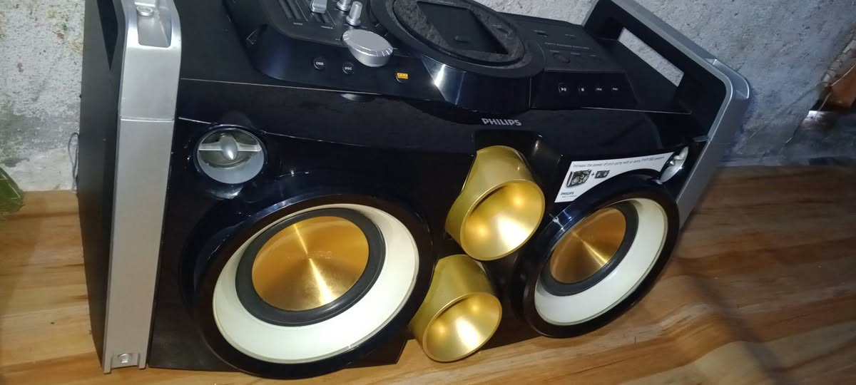 ماركه فلبس..جهاز دمام صوت رعب....سعر 150


**إذا كنت صاحب هذا الإعلان وتريد حذفه لأي سبب، رجاءا أرسل رسالة إلى الدعم الفني**