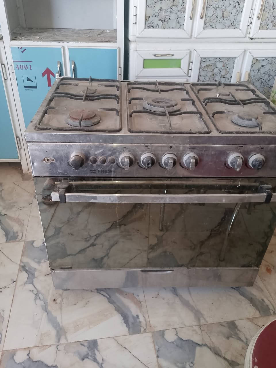 طباخات للبيع نضافه مثل الصورة شغالات على الفحص العنوان دور نواب الضباط مقابيل السياسين للاستفسار اتصل على الرقم ‏‪***********‬‏
