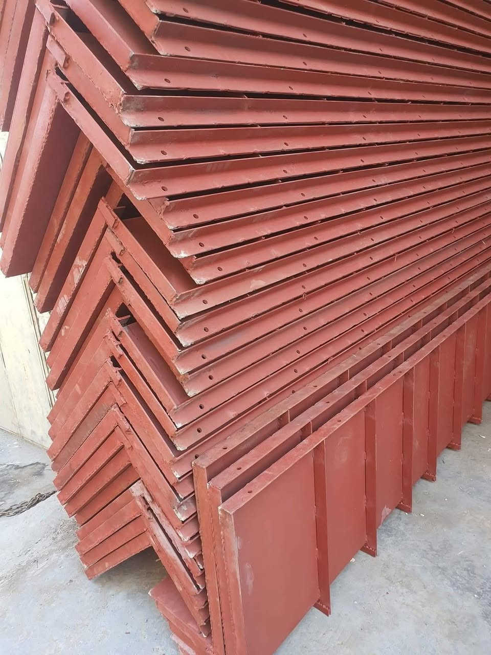 توفير جميع أنواع السكلات والمعدات بإنواعها ..
🔺بيع وتأجير كافة انواع السكلات والجكات

 🔺قوالب الصب (الدنك الحديد)

🔺تاجير السكلات كبلك

🔺السكلات التركية

🔺 قالب بليت ايراني و دوكا الخشب

بيع الدراب الخشب و العربانه

العنوان بغداد ساحة الطيران فرع الاول

للإستفسار اكثر يرجى الاتصال على الارقام التالية

***********

والتوصيل لكافة محافظاتنا العزيزة ..
