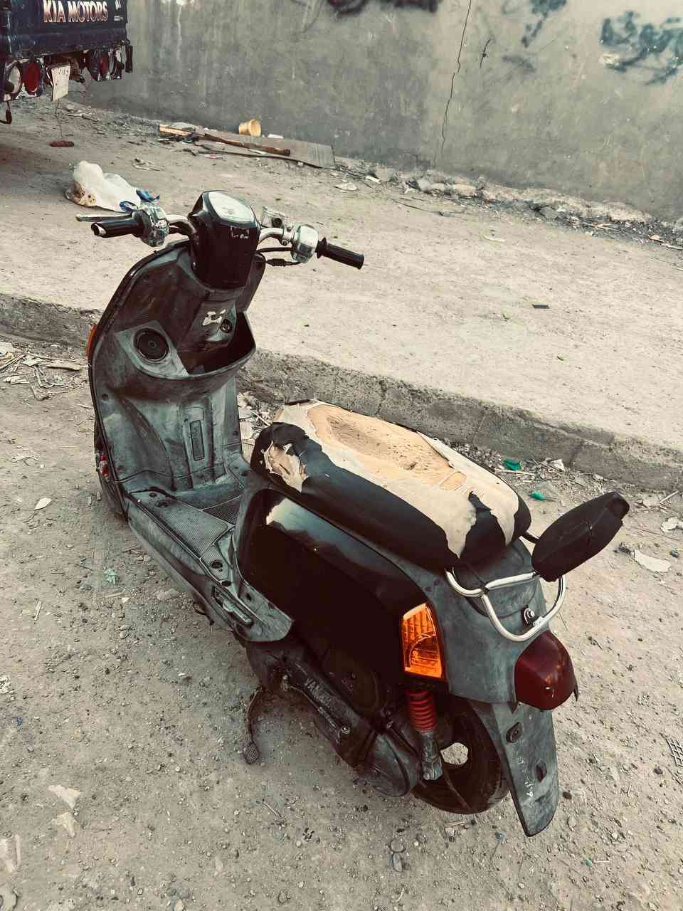 بوليس بلاد نكره بكل وكت مملعوب بل مكينه احله من الصور السعر 500 العنوان بغداد البياع


**إذا كنت صاحب هذا الإعلان وتريد حذفه لأي سبب، رجاءا أرسل رسالة إلى الدعم الفني**