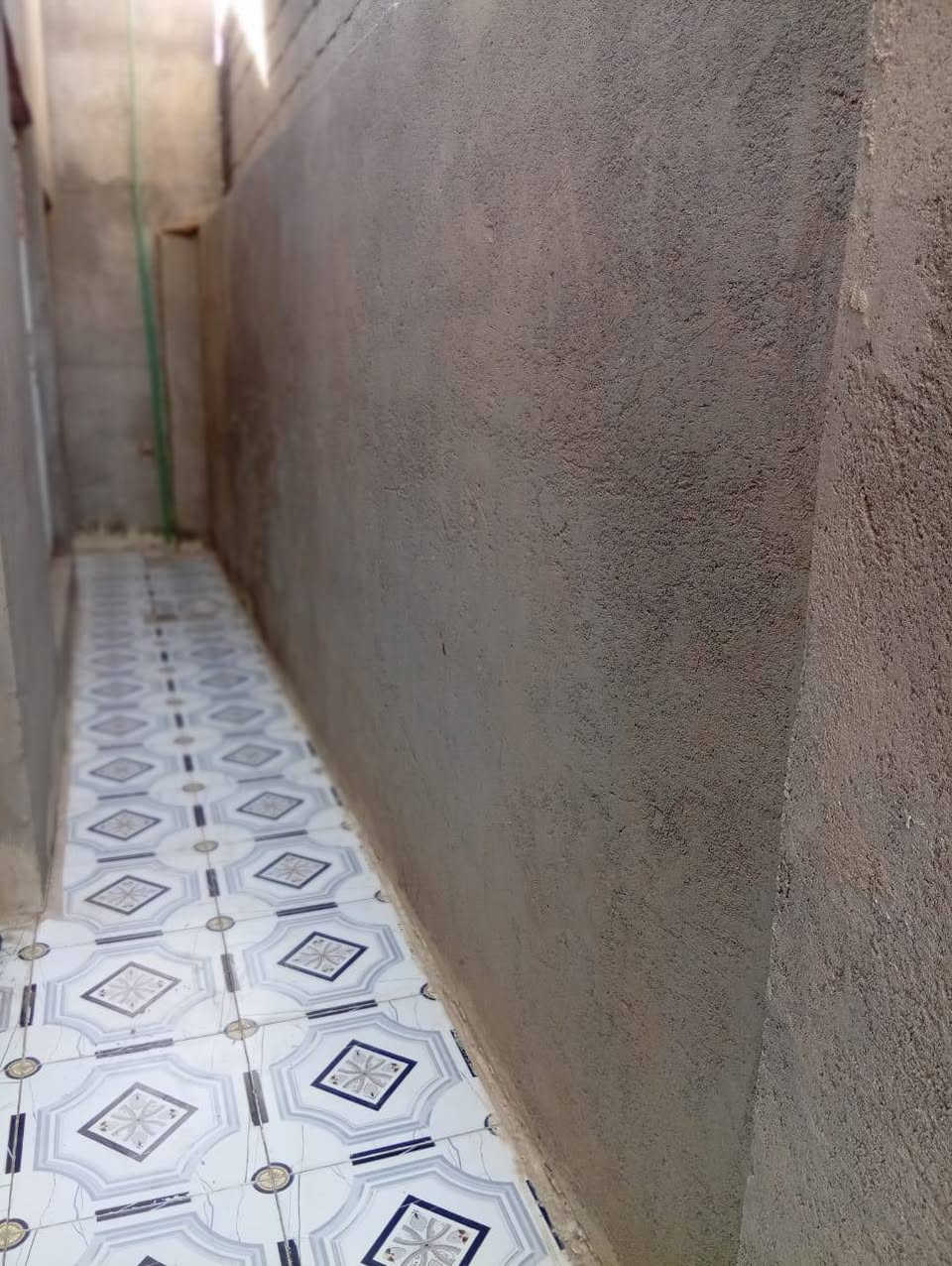 السلام عليكم
#دار_للبيع
دار للبيع الحي العسكري2  قريب علشارع  الحولي مساحة200 م +فضله30م  يتكون من استقبال 7*4 وصاله5/4 وموزع8×5 ومطبخ حار2×3 وبارد5×3 وغرفتين 6*4 و 5*4  ومنور  مع حمام داخلي  وصحيات خارجيه شارع30البيت بضهره  بناء بلوك  2018 للاستفسار  التواصل خاص متوفر  أو على الرقم***********
