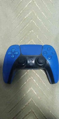 بلي 4 سلم ذاكره 500 لون اسود  ملحقات بس يده وحده اصليه نظام 11.52 اون ...