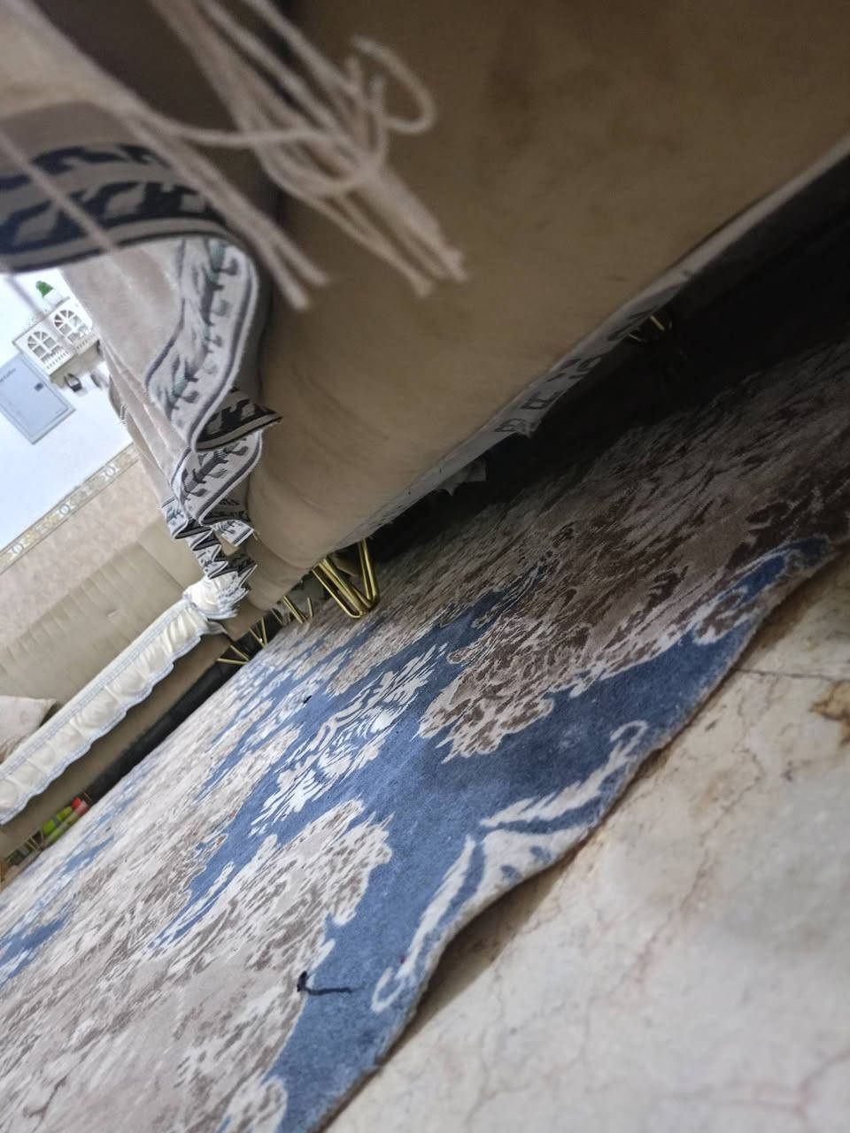 سلام عليكم
طخم كنفات مثل ما كدامكم ما ناقصه اي شي بس شوي غسل الستفسار خاص او وتساب ***********
