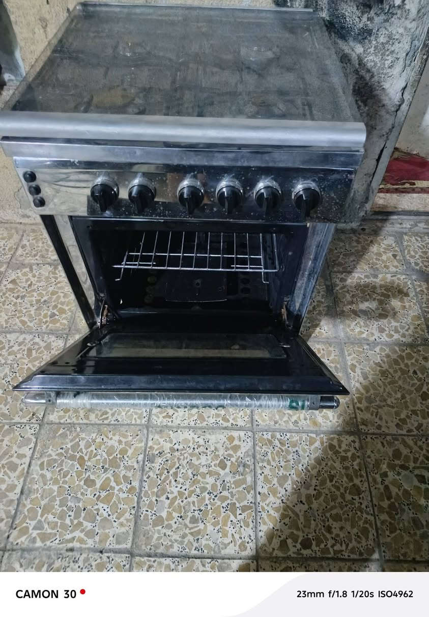 طباخ فريش كلش نضيف للبيع كربلاء ***********
