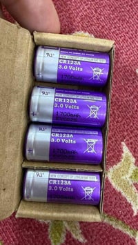 بطاريات 3V • اصليات بريطانيا