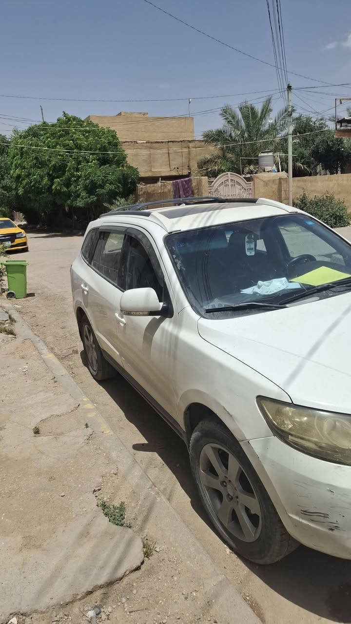 للبيع سنتافي ٢٠٠٩ خليجي فول مواصفات تدفئة مقاعد 
مقاعد كهرباء 
اشاير بل مري
مري كهرباء 
فتحة سقف 
فور ويل
٦سلندر 
٧راكب 
٣قطع تبريد
تحكمات بل ستيرن 
مثبت سرعة 
السعر ١٣٥ وبيها مجال للستفسار *********** غير متواجد على الفيس بوك
