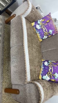 استعمال شهر • ٥ مقاعد • شارع خيرالله