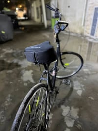 مرحبا شباب بايسكل بناتي نضيف حجم 26 السعر 80وبي مجال للسفسار 077360037...