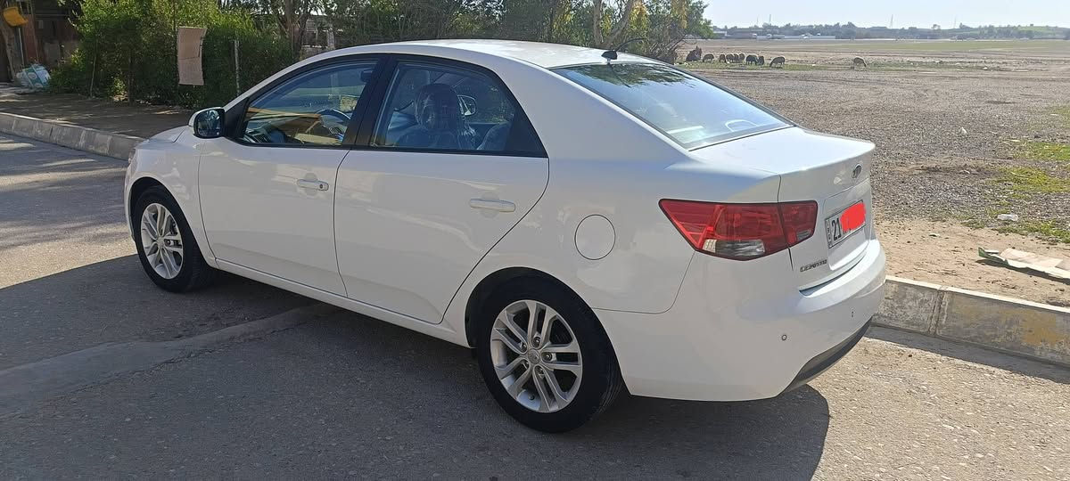 ️ السَّلَاْمُ‌ ‌عَلَیْکُم‌ 
سـیراتو 2011 خلیجی رقم سلیمانیه رقم انکلیزی  محرك 1600 دوش  نص مواصفات  مـڪفوله ظربه وصبغ سـونرمرفق ماشیه 145 الف حقیقی ڪیرمحرك مـڪفولات  مواصفاتها  تحکم استیرن اشایر بل مری مری شط حساس ویل 16 سیاره جاهزه مبیها ای نقص مـڪان السیاره ڪلار
*********** كيفري, ديالى
