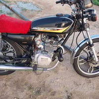 سيفان ٢٣بلادي السعر ٣٧٥هاتف ٠٧٨٠٣٨٩١٦٩٣