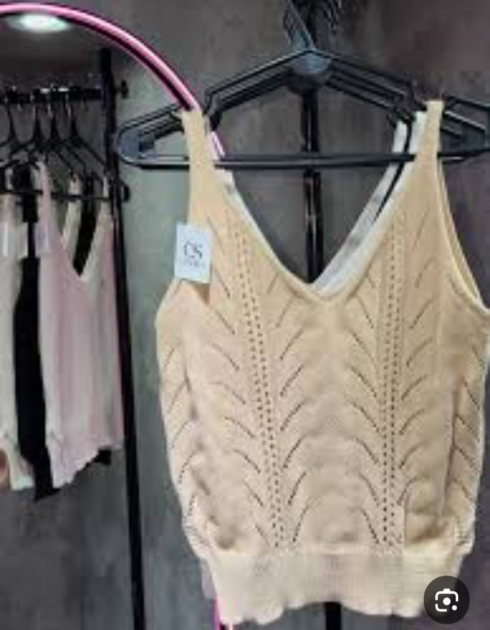 اي قطعه داخل المنشور سعرها ٣الاف توجد خدمه توصيل لجميع المحافضات ٤الاف
@إشارة


**إذا كنت صاحب هذا الإعلان وتريد حذفه لأي سبب، رجاءا أرسل رسالة إلى الدعم الفني**