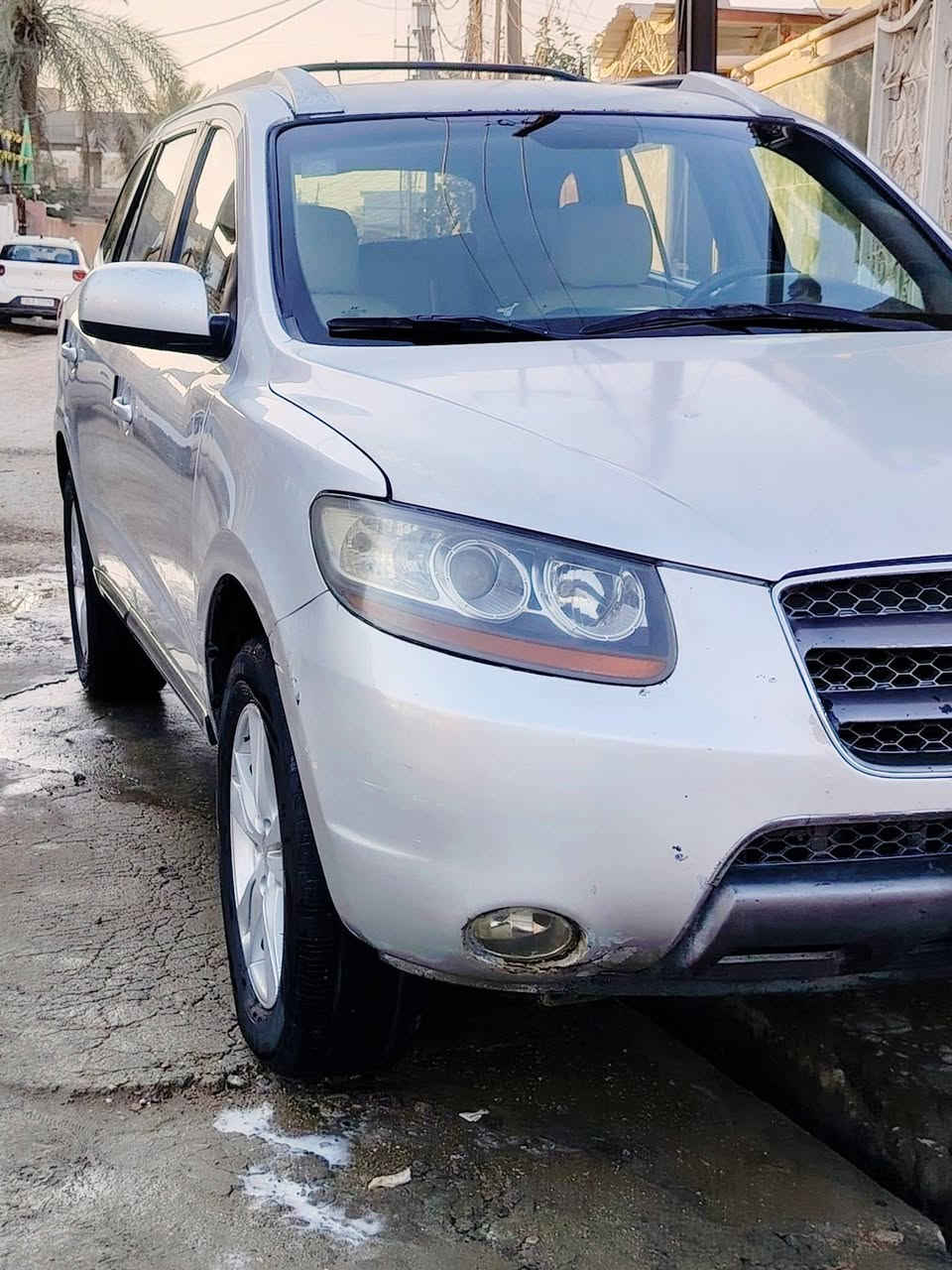 السلام عليكم سيارة ٢٠٠٧هونداي سنتافيا مصبوغه حزام حادث امريكا بالجنطه مكينه ٦سلندر٧ راكب تحويل مباشر سعر ٩٨ بيها مجال مكان حله مركز مدينه رقم موبايل ***********
