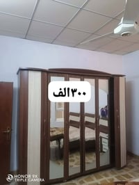 غرفة نوم خشب • نظيفة • اربيل