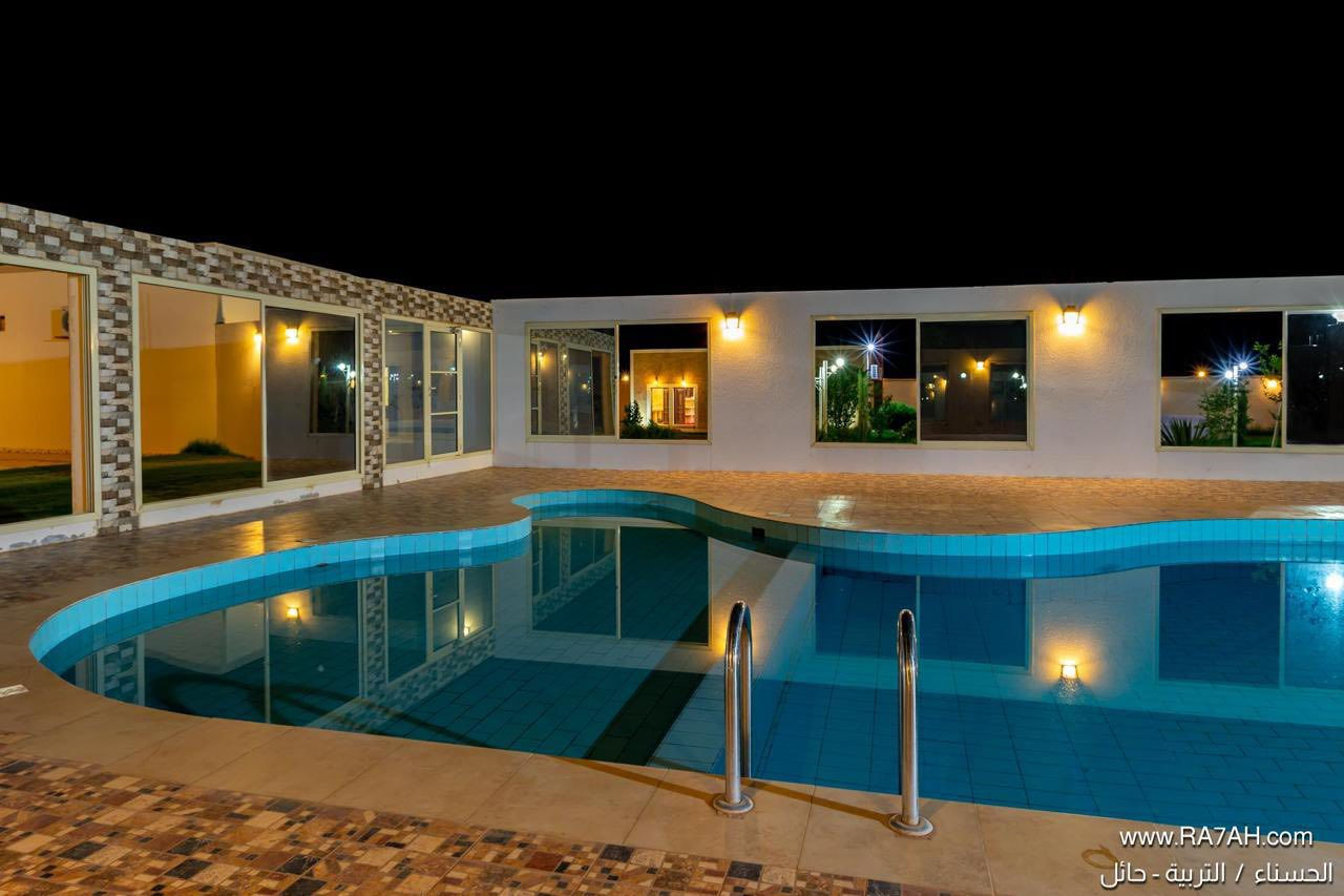 ✨ عمرة شهر رمضان المبارك
رحلة إيمانية متكاملة… تنظيم عالي وراحة من البداية للنهاية 
⏳ مدة البرنامج: من 35 إلى 40 يوم
🕋 ثلاث عمرات في سفرة واحدة:

🚌 أسعار العمرة براً: فقط بــ 850 دولار 
🏢 فندق زهرة السعد 4

✅ البرنامج يشمل:
• تأشيرة العمرة
• تذاكر السفر 
•باصات حديثة VIP 
 • النقل والسكن في مكة والمدينة
 • الإرشاد الديني
 • كادر إداري وكادر خدمة
 • زيارة الأماكن الدينية والتاريخية في مكة والمدينة
 • ضيافة في الطريق
 • وجبتين طعام في الطريق 
 • مبيت في شاليهات ومزارع حائل مع وجبة فطور
 • 🎁 هدايا مميزة:
 • حقائب سفر (كبيرة + صغيرة)
 • إحرامات رجالية
 • حجابات نسائية مع وشاحات وقبعات

📌 ملاحظة:
على الراغبين بمرافقتنا تسليم الجواز في اسرع وقت 

📞 للحجز والاستفسار:
***********

العنوان صلاح الدين الشرقاط ناحية آشور قرية اعويجيله

شركة رحلة نسيم الجنة للحج والعمرة
خدمتكم شرف… وراحتكم هدفنا
#عمرةرمضان
