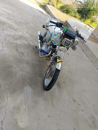 اخوان دراجه تايكر للبيع دراجه نضيفه وحلوه كاعده 2024         السعر خاص...