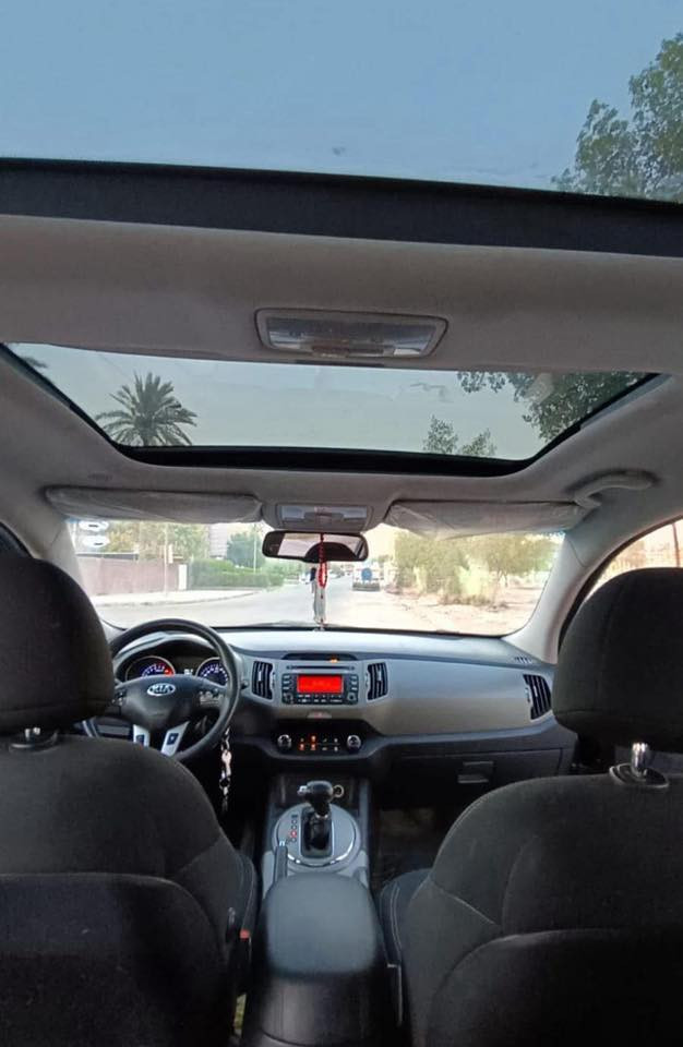 السلام عليكم 
سبورتج للبيع خليجي مكفول من الضربه والصبغ فول مواصفات عده البصمه فتحتين سياره خير من الله العنوان ديالي باقي التفاصل اتصل وتدلل او مراسله واتساب ***********
