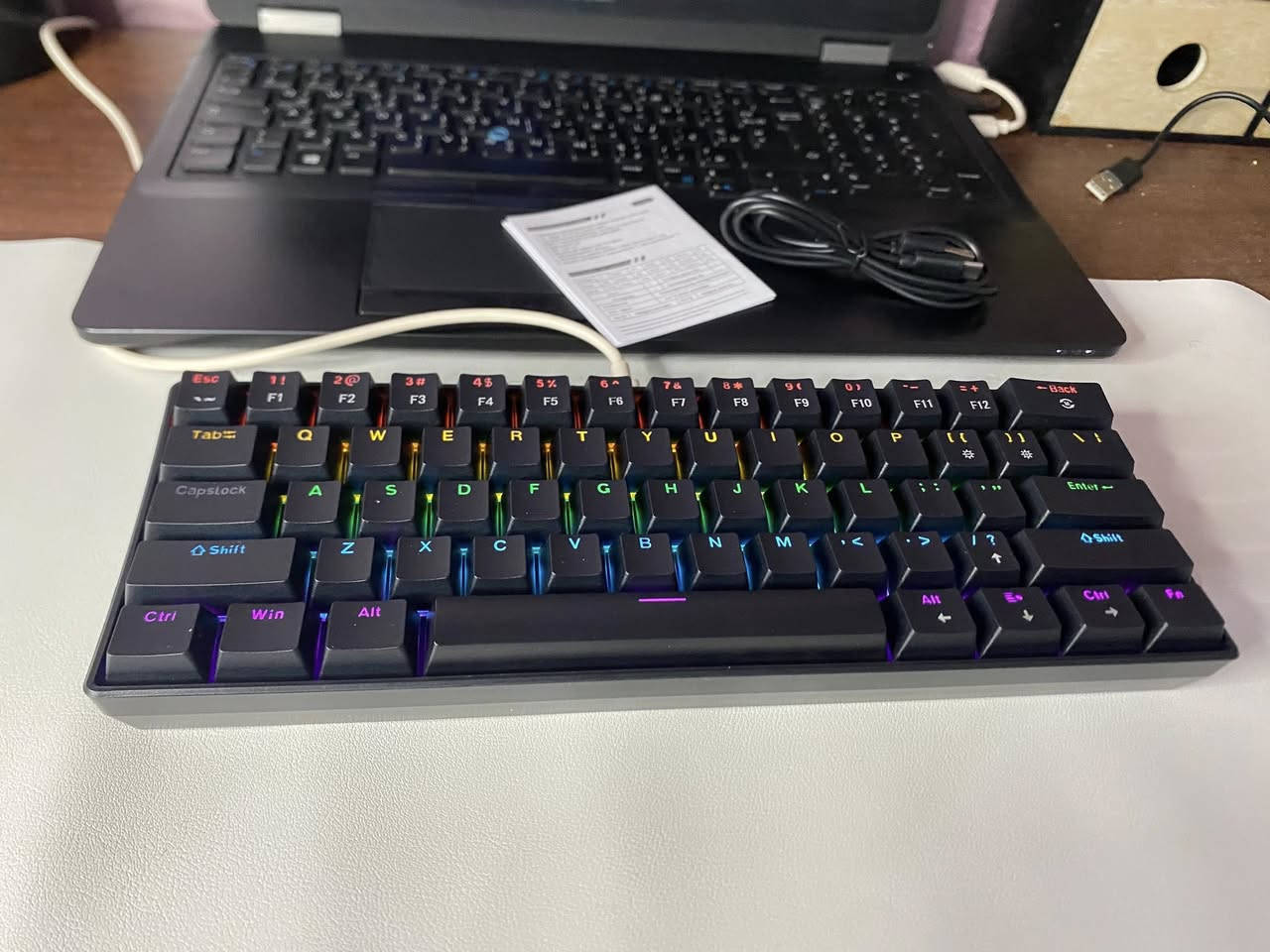 انسب كيبورد وماوس كيمنك بسعر 35 الف💯
كيبورد apayado k61 بلو اسويتج🔥
وماوس كيمنك من hoco✨
الكيبورد يحتوي على rgb متعدد الانماط ويربط جميع المنصات 
والكوالتي كلش راقي💯
والماوس يحتوي ازرار جانبيه 
وتحكم dpi وتحكم rgb
 وثبات الايم بالاالعاب 
.كت امرتب وبسعر 35 الف توصيل متوفر جميع المحافظات


**إذا كنت صاحب هذا الإعلان وتريد حذفه لأي سبب، رجاءا أرسل رسالة إلى الدعم الفني**