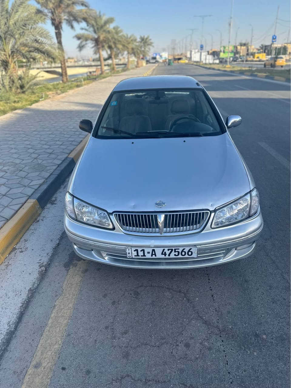 السلام عليكم 
نيسان سني ياباني بلادي يسرة 2001 رقم بغداد انكليزي مشروع وطني تحويل ثاني يوم سيارة نظيفة كلش وبيها كم قطعه صبغ جمالية تبريد ثلج باتري وتابر جديد مكينه وكير خير من الله 
***********
*********** دهل اوران, واسط
