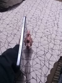 ايباد هونرA8الجهاز جديد مال بيت ذاكره128 بطاريه5000ميصرف نهائين الجهاز...