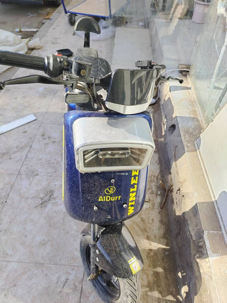 دراجه ار7للبيع سعر 500 باتريات جدد ماصارهواي من مشتريه بيه مجال شراي اتصل وتدللين *********** البصرة, العراق
