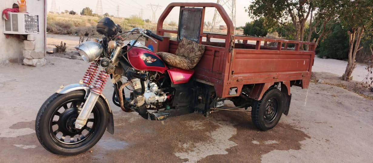 سلام عليكم ستوته جمره حلوه مكينه شوفت عينك تواير نضاف ادوات مكفوله من سرقه دبلات يهوسن اكسن لطش شاصي جام ما بي لا لحيم ولا شي  سعر هاتف ***********
