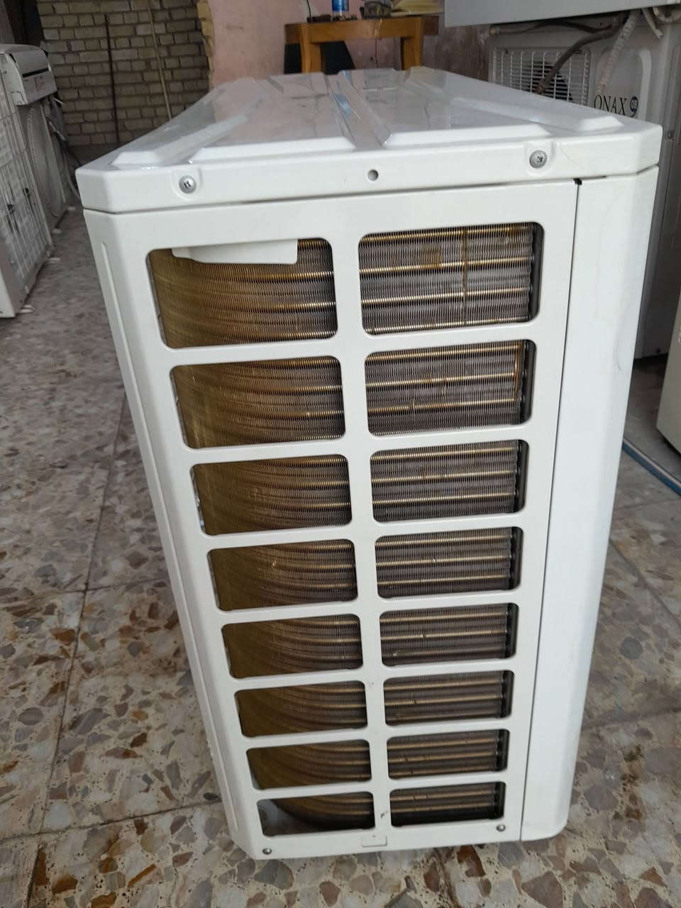 خارجية توسوت ٢طن 
سعر ٣٠٠
العنوان /بغداد /حي اور 
***********
