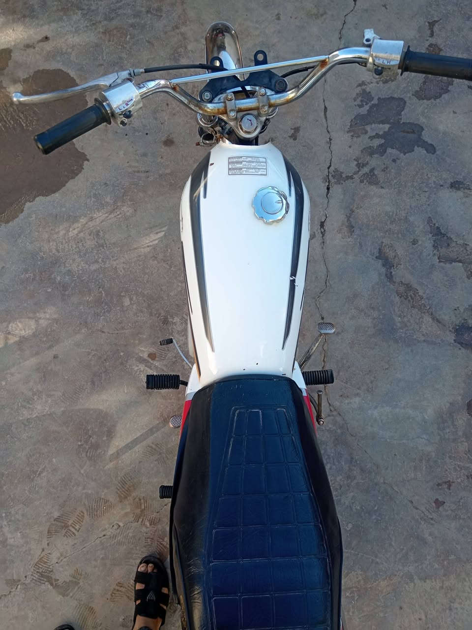 دراجات مال تعليقه 2015 مكاني موصل شلع ملو فول سعر 225 قفل 🔒 راسلني خاص


**إذا كنت صاحب هذا الإعلان وتريد حذفه لأي سبب، رجاءا أرسل رسالة إلى الدعم الفني**