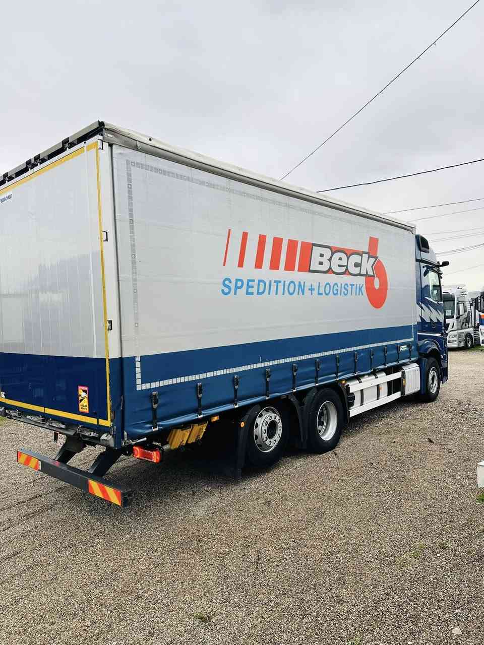 🧿ماشاءالله تبارك الله 🧿

قاطرة ومقطو رة🚛🚛

موديل (2019)🇩🇪🇩🇪

حجم  (2551)💪💪

دخول (جديدة2026)

مواصفات (فول.فول)

ماشية (650km)🏁

متر(740-275)🚛

متر(740-265)🚌

مكفول كفالة عامة 

السعر (👍)

***********

واتساب 📞☎️

*********** 

العنوان.سليمانية 📍
