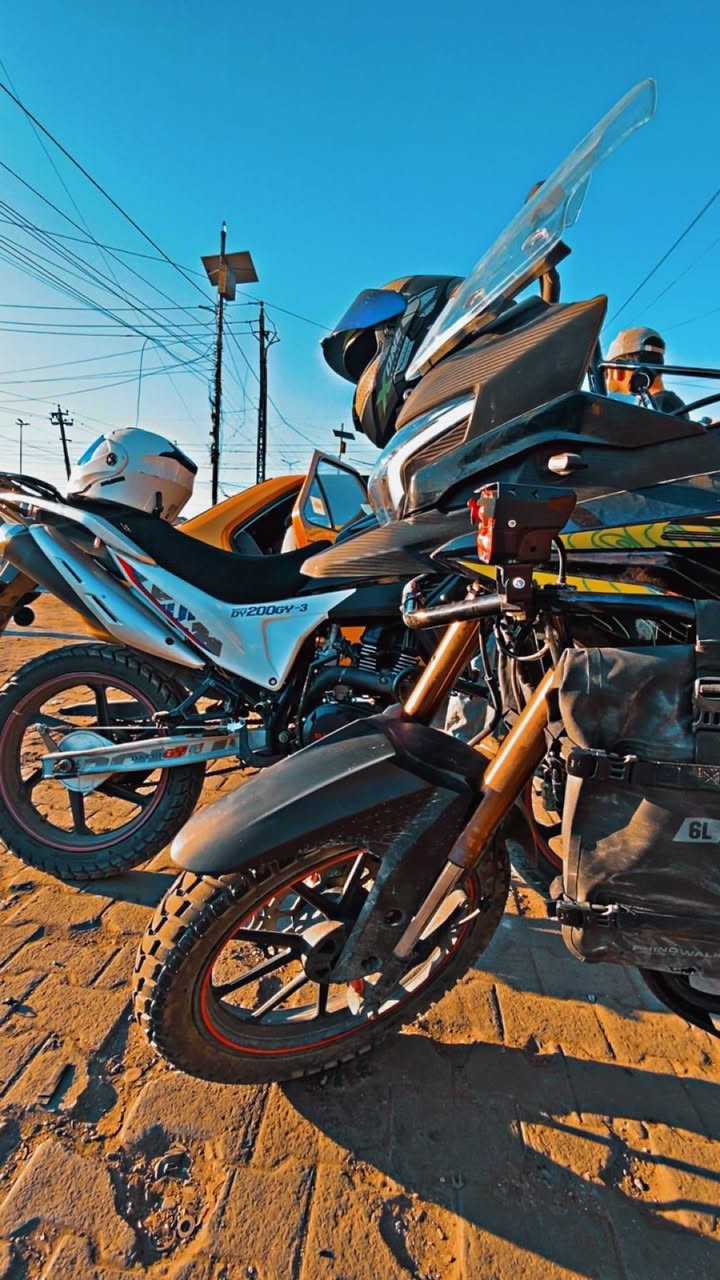 السلام عليكم دايوان ادفنجر الموديل الجديد اخر اصدار محرك 300cc  ((للبيع فقط ما اراوس ))دراجه جاهزه من كلشي من ايدك للشارع ما نقصها كلشي الدراجه ب اسمي  رقم سليمانيه بيدي مرقمها  الوحيده بالعراق الرقمها سليمانيه ماشيه 4 الاف و500   بعدها زيرو  للبيع فقط سعرها 3700 وبيها مجال  متواجد وتساب فقط  *********** 
مكاني بغداد الطالبيه
