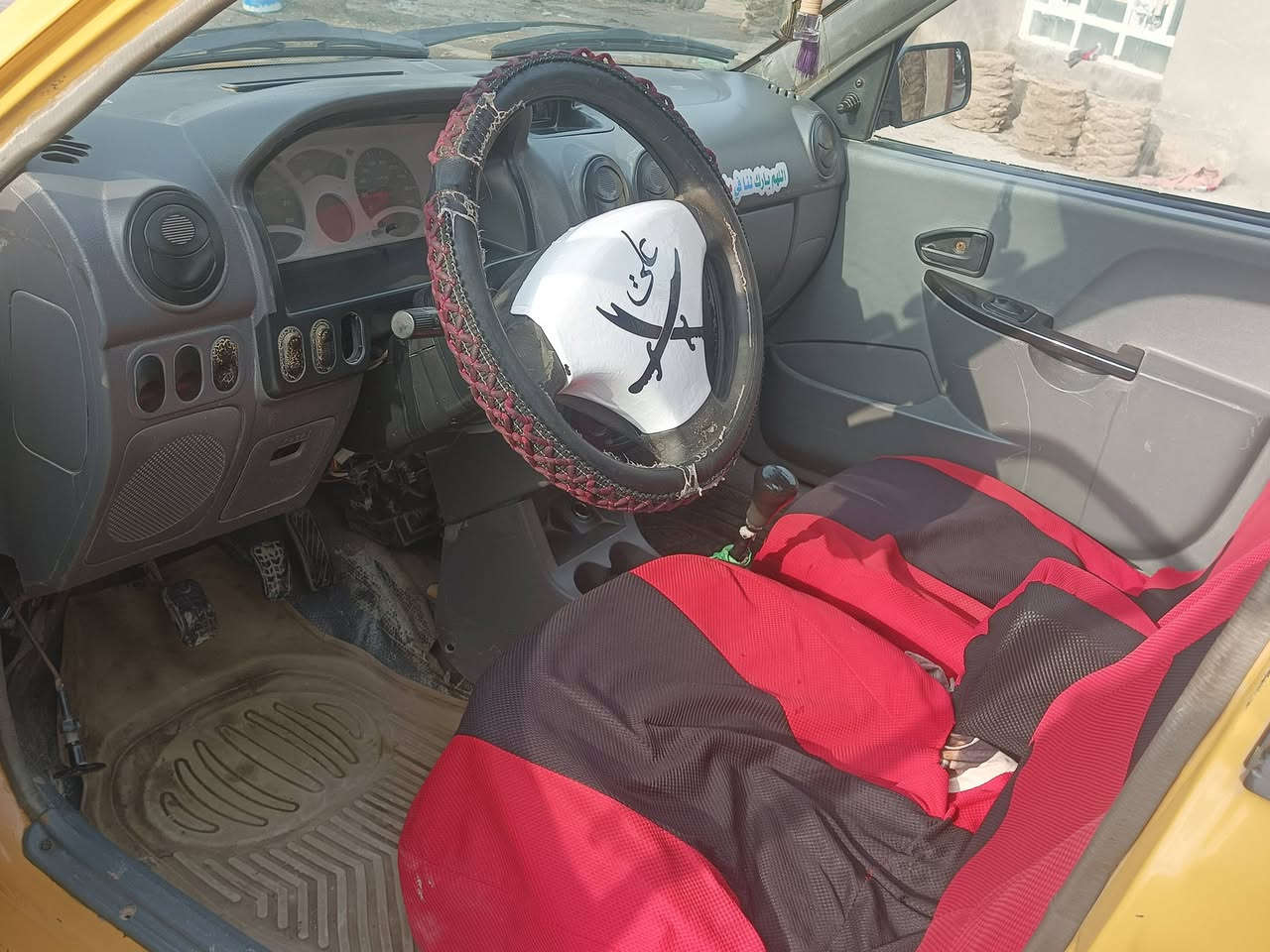 سايبه للبيع موديل13 رقم الماني السعر 22وبيهه مجال مكان الدوانيه قضاء الشاميه  الاستفسار الاتصال عالرقم ***********
