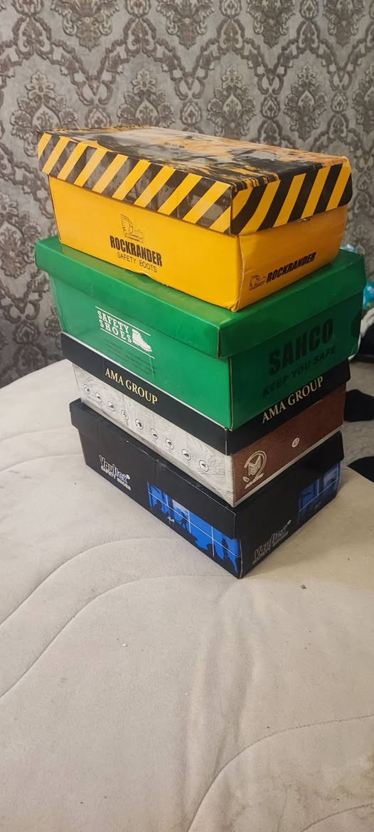 سيفتيات جدد قيمهن بما يرضي الله وخذهن ***********
