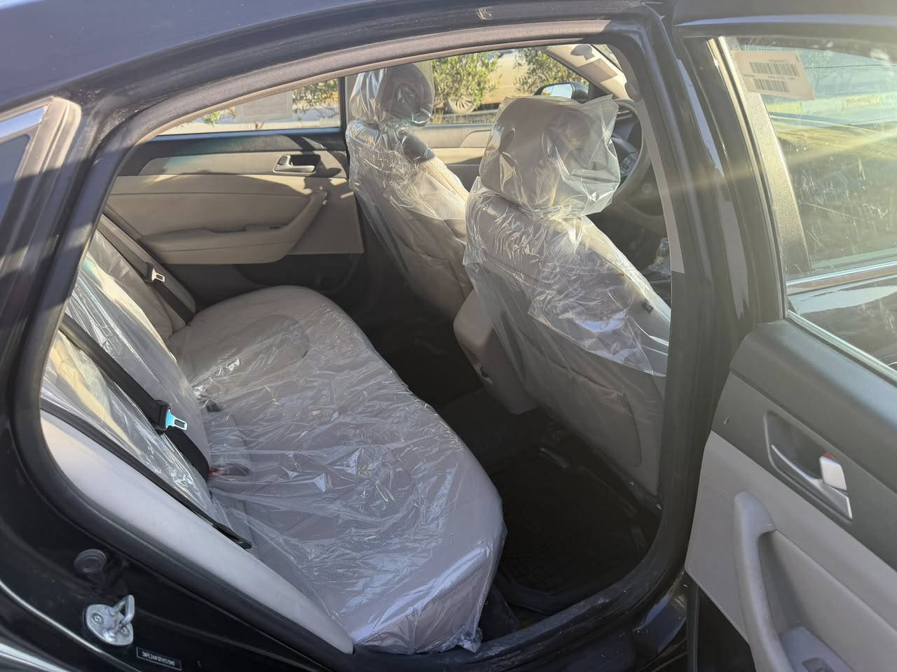 سلام عليكم سوناتا مديل 2015وارد أمريكي حادث فقط باب الوره سايق فقط مكينه ما مفتوحه السعر 128 مكلف بل نشر غير متواتج عل فيس العنوان صلاح الدين تكريت رقم الهاتف ***********
