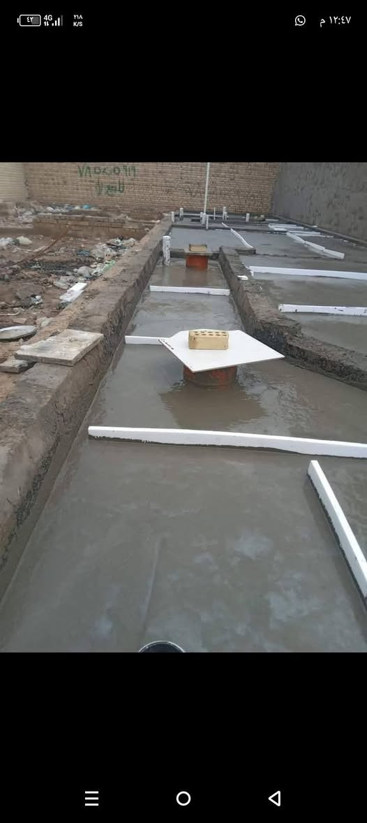 السلام عليكم شباب اشتغل تنظيف البيوت تدخيل تدخيل السبيس  تصعيد مواد لكافه البناء عمليه حر وكل خادم عندكم اشتغل كل شيء في داخل البيت ***********
