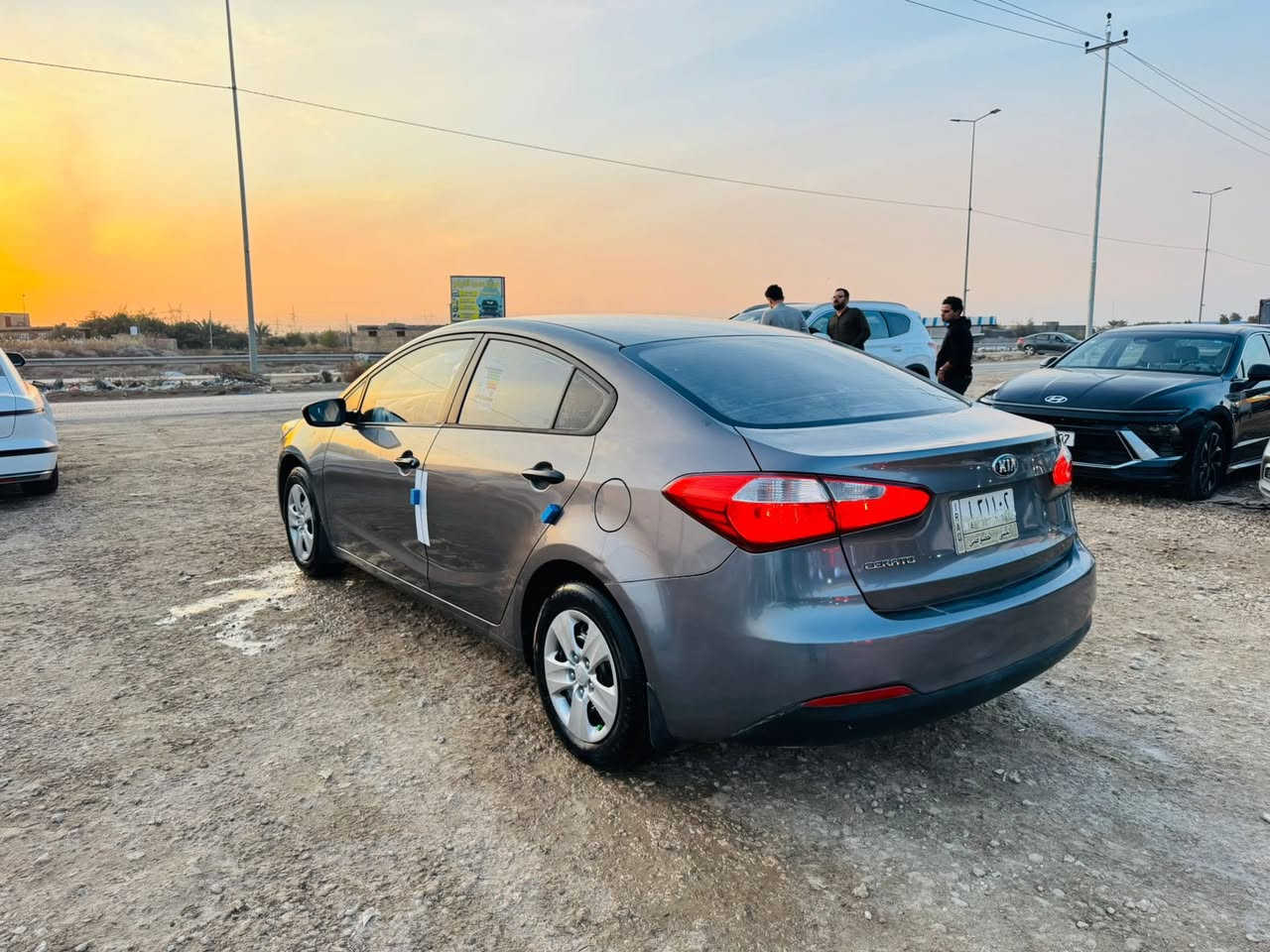 كيا سيراتو خليجي موديل 2016 
رقم مثنى مداور مباشر 
الضرر صبغ جاملغ امامي فقط 
مكينه 1600 دوش 
السعر 122 
العنوان المثنى الرميثه معرض اثير الجياشي 
التواصل وات ساب 
***********
