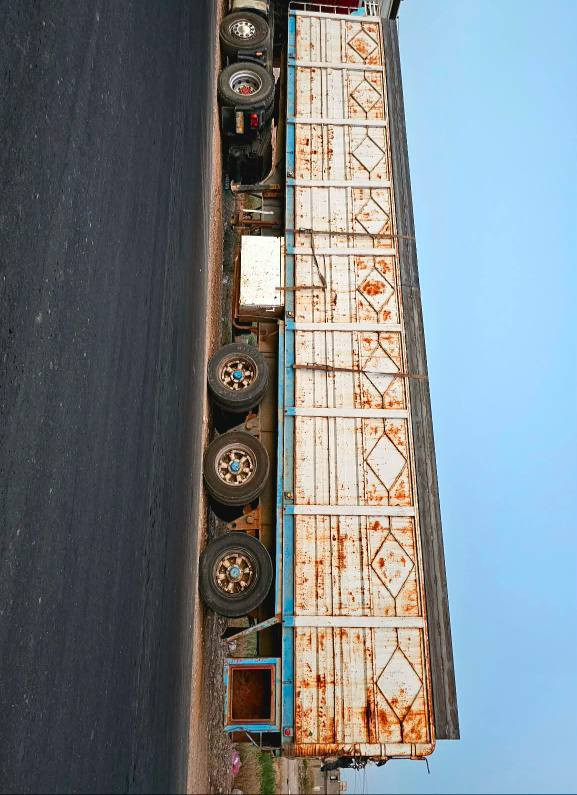 سلام عليكم
البيع بودي 3 دنكير تخم تاير جديد مطبخ ثلاجه صندوك  دخل بودي حديد لوك يشيل 55طن حنطه مكان طوز خرماتو 

استفسار تصال/ ‏‪***********‬‏
