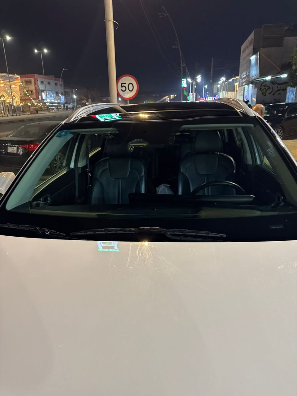 كيا سورنتو 2024   رقم بغداد
وارد امريكي مكينه 2500 تبربو 
اذا اكو امراوس بيكم هايلوكس حديثه
السياره 7 راكب 
كشنات تبريد 
اشايره بل مري
الشاره كامره بل شاشه
ويل 20
السياره 4كامرات
السياره ماشيه 9 الف
حادثه بس الجاملغ اليسر
صور الحادث منشوره  
العنوان بغداد المعلمين
السعر 278
***********
