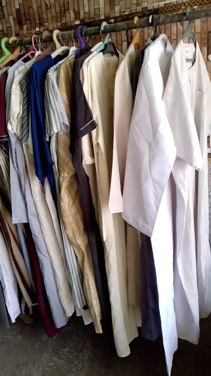 وجبة جديده من الدشاديش الرجاليه الصيفيه والشتويه والأطفال وتراكسودات سعر الدشداشه 5000 للكبار والصغار وسعر التراكسود 7000 عنوانا مقابيل بلدية الضلوعية
متواجدين من 9صباحاً إلى 11مسائاً


**إذا كنت صاحب هذا الإعلان وتريد حذفه لأي سبب، رجاءا أرسل رسالة إلى الدعم الفني**