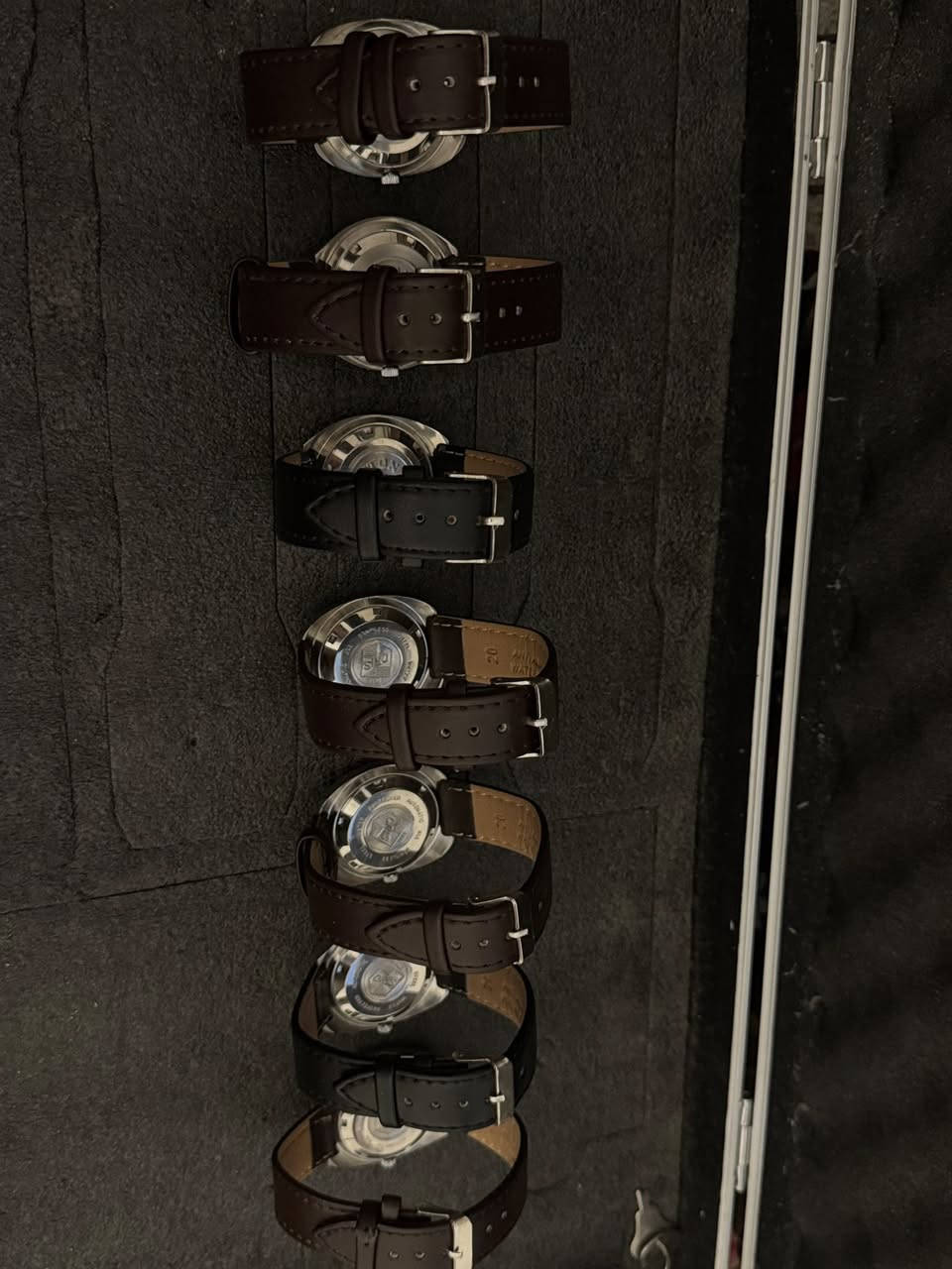 صباح الخير اخوان ساعات سويسري عدد 8 ميكانيك نضافة 100 اصلي مخزون شلعة 8 قطع الي تفيدة يتفضل خاص


**إذا كنت صاحب هذا الإعلان وتريد حذفه لأي سبب، رجاءا أرسل رسالة إلى الدعم الفني**