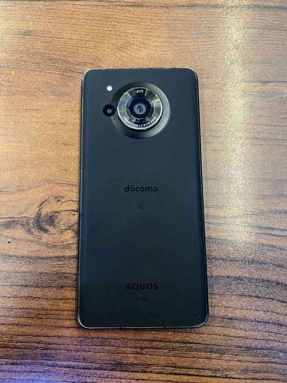 جهاز AQUOS R 7 الياباني العملاق للبيع
شاشه 240 هيرتز 
يشغل بوبجي 90 فريم 
ذاكرة 256 
بطاريه 5000 
دبل شريحة الجهاز كلشي بي نضيف و سلس بس الشاشة بيها نقاط ما اتبين مثل ما اموضح بالصوره 
سعر الجهاز 160 الف وبي مجال مو شراي لا تتعامل


**إذا كنت صاحب هذا الإعلان وتريد حذفه لأي سبب، رجاءا أرسل رسالة إلى الدعم الفني**