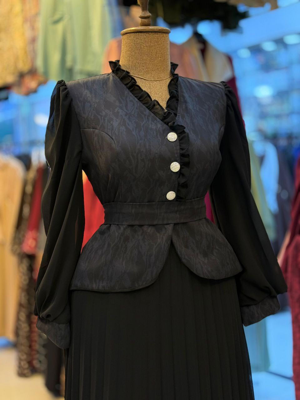 إن هذا لرزقنا مآله من نفاد ✨#❤️ 
قياس 38/40/42/44/46/48
توصيل5الف الجميع محافظات العراق 
للحجز خاص او وتساب ***********
