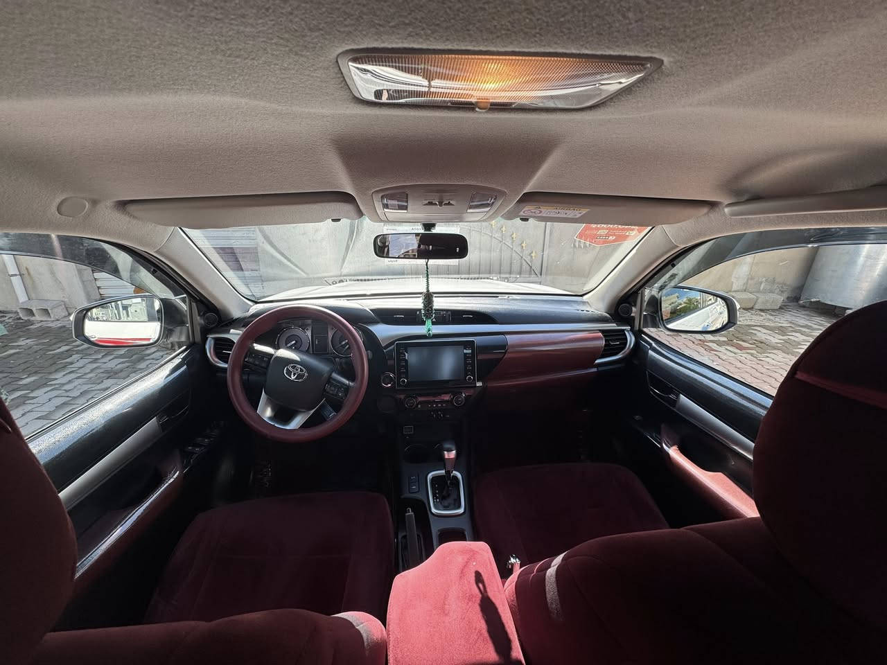 هاى لوكس ٢٠٢٥
فول مواصفات 
رقم سليمانيه 
ماشيه١٣.   الف
*********** م
مكان كركوك
