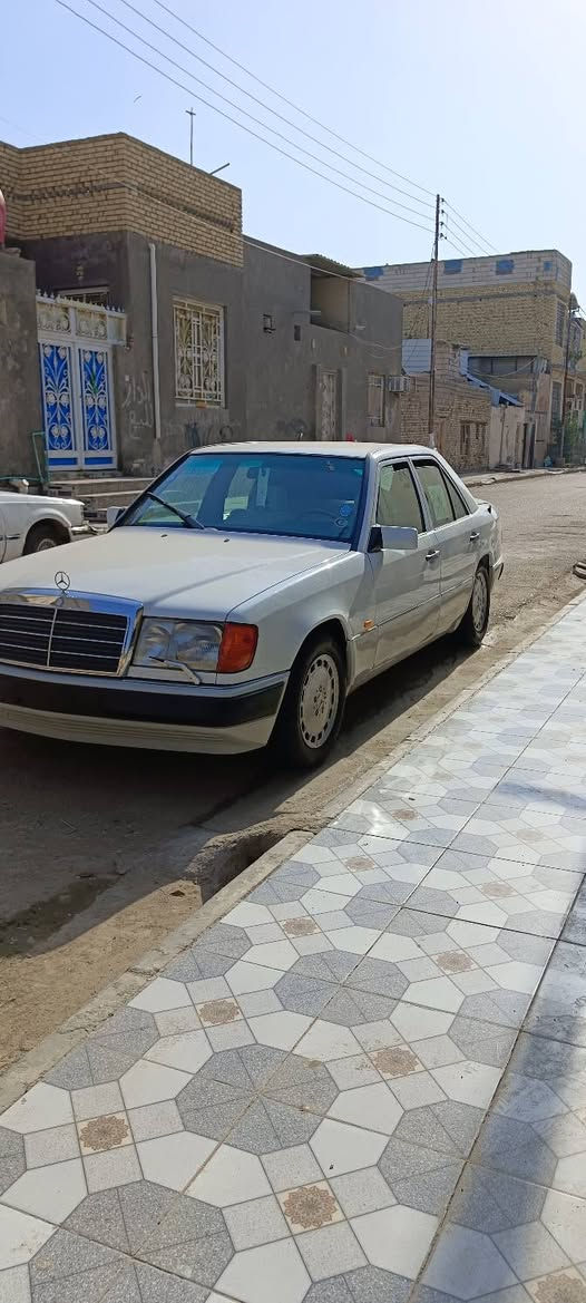 السلام عليكم ورحمة.. مديل 88 كفاله من ضربه مصبوغه جماليه ما معمره مابيه معجون رقم نكليزي بغداد بسمنه سنتر لوك و اريل  وي سويج وقواعد مكفولات شرطط تبريد تدفئه مكينه ثنين ونص جديده حيلل تجاوي راس خلف كهرباء جام كهربائي اربعياته حداديه ١٠٠/١٠٠ تواير توني شادهن سبوع سياره ما شاء الله تحفى وحيل جديده ما نقصه برغي مال بيت لا نطلع بيه ولا شي هزه جديده رقم بتراسل ١٠ ايام وشدنه سياره مضمومه وحيل معتني بيه مرتبه وبلاديه من طول لطول عدا لمكينه  سعر 78 وبيه مجال للطيبين خوان رجاء رجاء لحد ينطي سعر من يمه سوك كلشي بس حتا ب15 ورقه سياره حيل جديده ومرتبه مو مال تعمير مكاني ناصريه مركز وبخدمتكم مين ما تجون علا راسي ☘️♥ ***********
