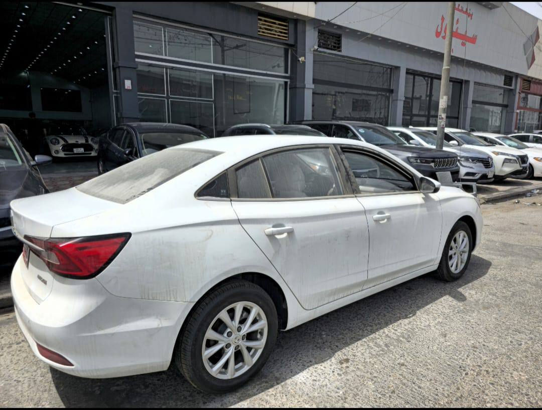 ئم جی 5 2024 مواسەفات Comfort 
مواسەفات کۆمفۆرت ،
 ناو زەرد، بەسمە ، شاشە
، لایت حەدەسە، 
لایت لید
، تەحدید سورعە، 
جامی سایەق ئەوتۆ،
 تەنها ١٤،٠٠٠ کیلۆمەتر ڕۆیشتوە 

سعر لە کۆمێنت داوابکە ڕاستەخۆ بۆت دیت 📩 

تەنها لایتی پێشەوە لای سەکن گۆڕاوە بە بیلاد و چەمەلەغی پێشەوەی لای سەکن ٢ بست PDRە
سەیارەکە هەموو شتی بەشەرتە 

ژمارەی خاوەنی 
***********
