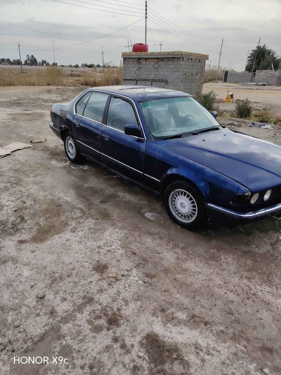 السلام عليكم للبيع بي أم٧٣٠ مفتوح رقم مثنه ٢٠٢٧ مداور مباشر كير شرط محرك تخم تاير جديد حداديه تمام صبغ جديد كشناتهه تعبانا ت عوزهه دعاميات وكشنات السعر ٣٠ بيهه مجال *********** مكان السماوه
