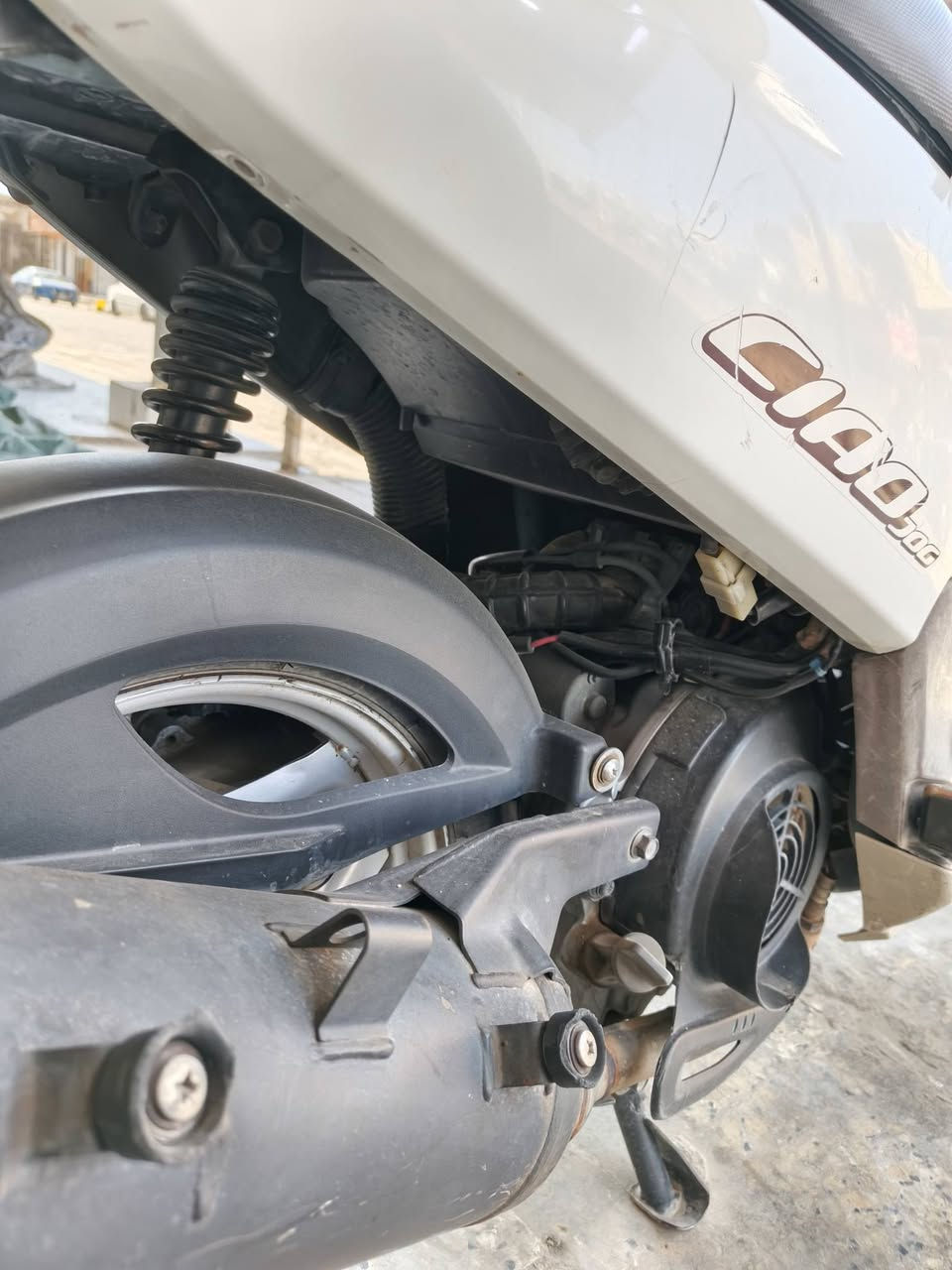 سلام عليكم 🤍
فله للبيع 
دراجه فوول نضافه
كفاله من الشعرايه وين ما يعجبك افحص
صارلها أسبوع نازله من الرمبه من بيت عاشور 
معدل 120
بانزين محسن + دهن امزويل 
مكاني مغربه ***********
سعرها مليون 50 بيها مجال
