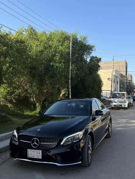 مارسيدس C300 موديل 2018
فول فول الموصفات AMG 
 سیارە ما شاء الله حیل حیل حلوە و جدید
1. بانوراما دبل فتحة
2. بصمه تشغيل 
4. كشنات جلد 
5. كشنات اماميه كهرباء ٢ 
6. شاشه كبيرة 
7. ماوس 
8. شفتات استيرن
9. تحكم استيرن 
10. استيرن كهرباء 
11. مري شفط
12. نظام سبورت + نظام ايكو + نظام نورمال 
13. كامرات ٢ 
14. داخل اسود 
15. دبل كزوز 
16. كروز سرعه تثبيت السرعه 
17. كت كامل AMG 
18. سيدي + بلوتوث 
19. ماشية 50ml
20. محرك ٢٠٠٠ تون تيريو ٤ سلندر 
21. السياره كلش جديده مابيه اي نقص 
22. رقم بغداد 
23. ⁠وارد امريكي (كلين) 
24. ⁠السعر : 26900 وبيهة مجال 
رقم صاحب سيارة ***********
