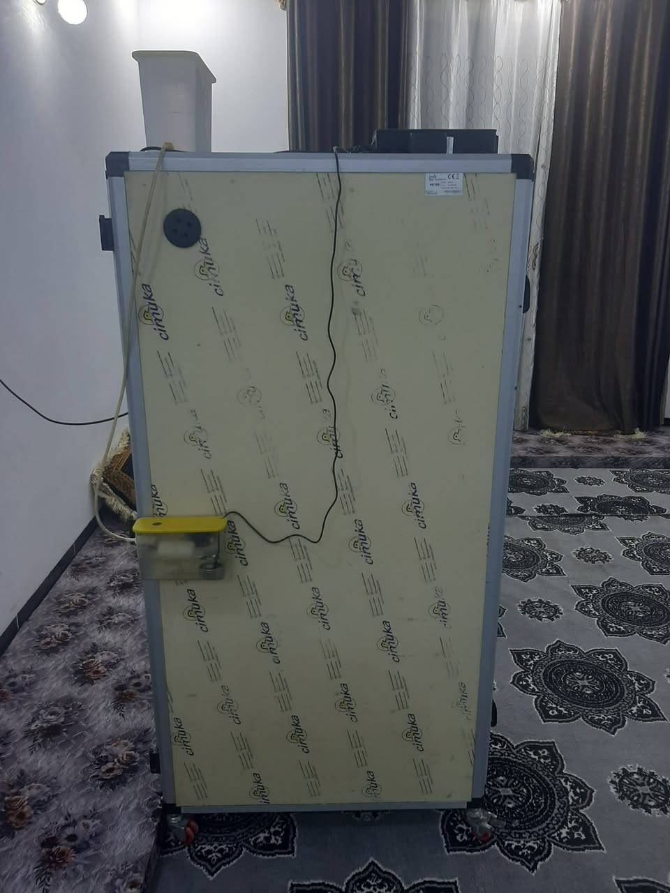 متاح فقاسة  جيموكا 700  بيضه مستعمله قليل اخت جديد نسبه تفقيس ٩٩%وغنيه عن تعريف اخوان الي يريد يتصللل
رقم الهاتف 
***********
         و
***********
المكان صلاح الدين تكريت
{ متاح فقط الاتصال }
