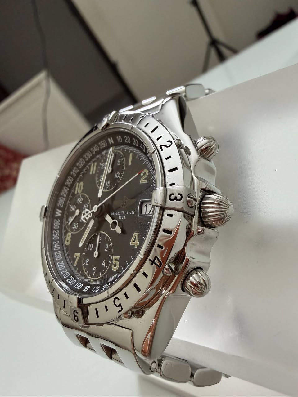 ساعه سويسريه اصليه 100% Breitling Chronomat Longitude GMT Automatic ستوب واتش كرونوجراف اوتوماتيك حاله ممتازه جداً مينا لون اخضر زيتي نادر ومميز بازل دوار زجاج كريستال مقاوم للخدش كستك ستيل موديل بايلوت  قطر 41 ملم السعر المطلوب 1500 دينار للتواصل  على الرقم 0785261118


**إذا كنت صاحب هذا الإعلان وتريد حذفه لأي سبب، رجاءا أرسل رسالة إلى الدعم الفني**